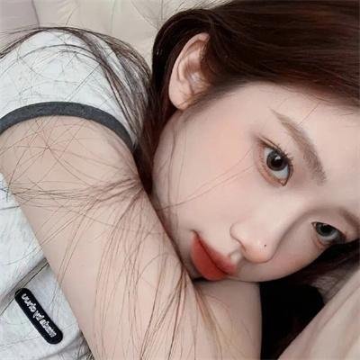 某僵尸少女的灾难 在线观看